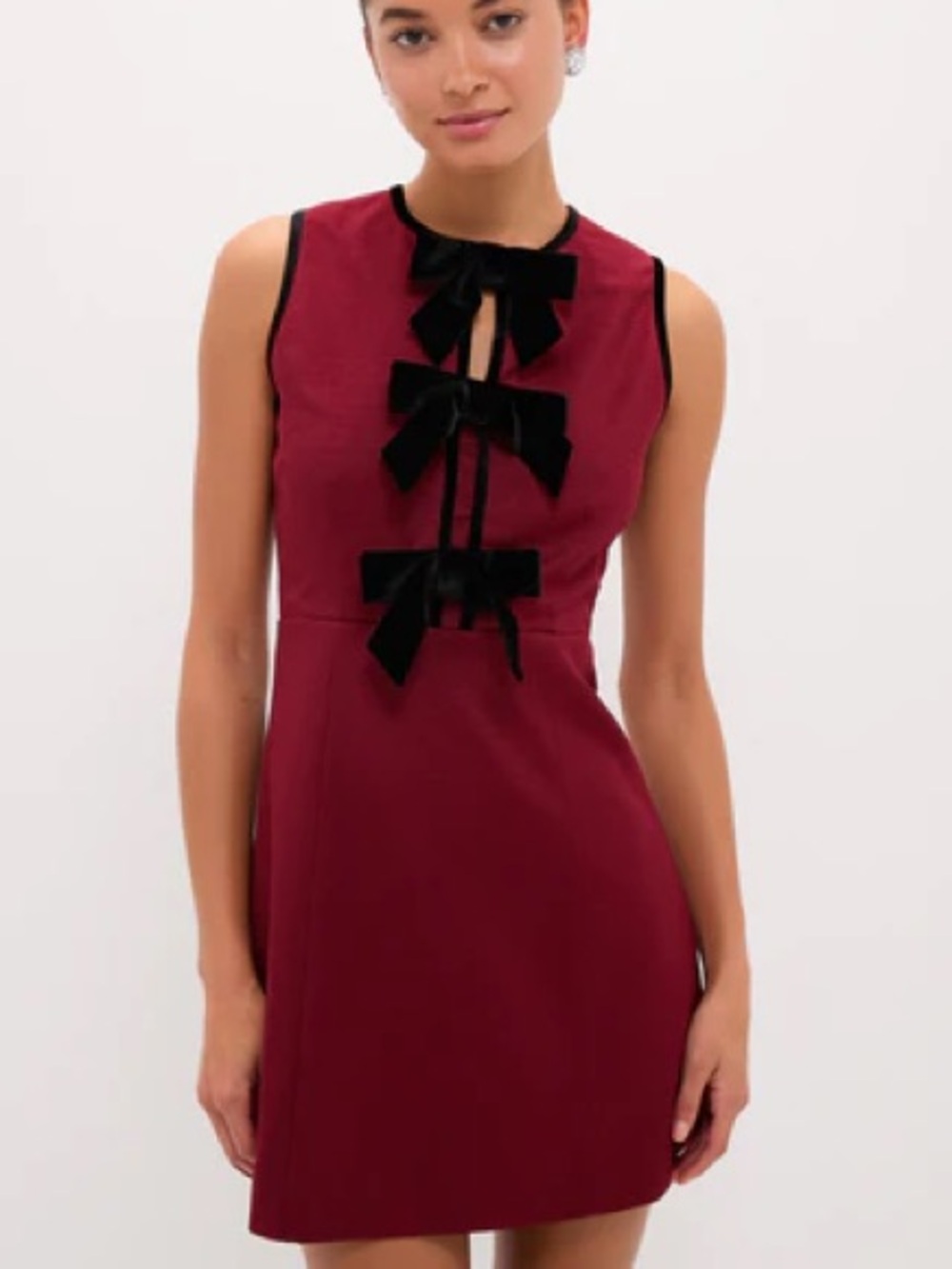 Hyacinth House Tuckernuck Sleeveless Bow-Front Sheath Dress